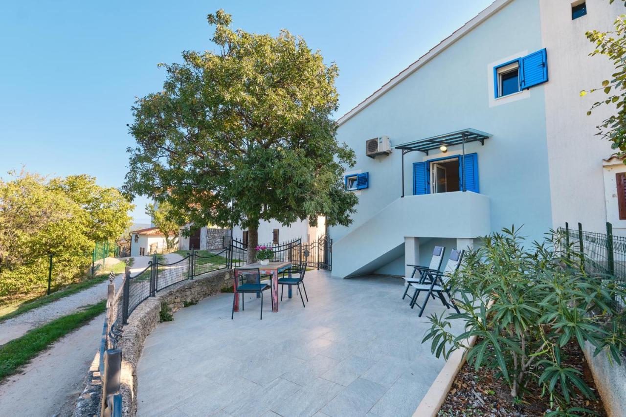Holiday home Domus Olivae