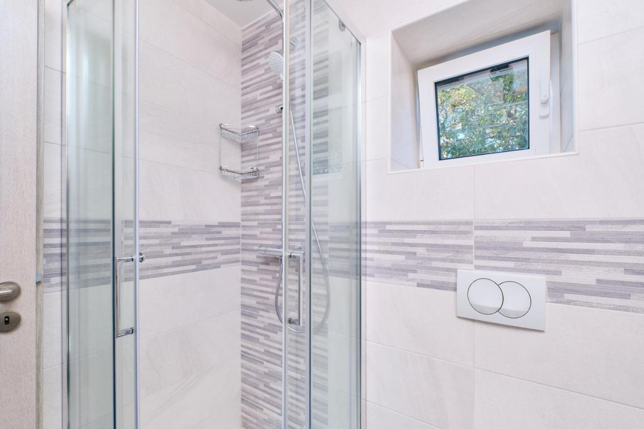 Holiday home Domus Olivae Nerezine